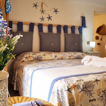 Casa Vacanza Vista Mare 库斯托纳奇 外观 照片