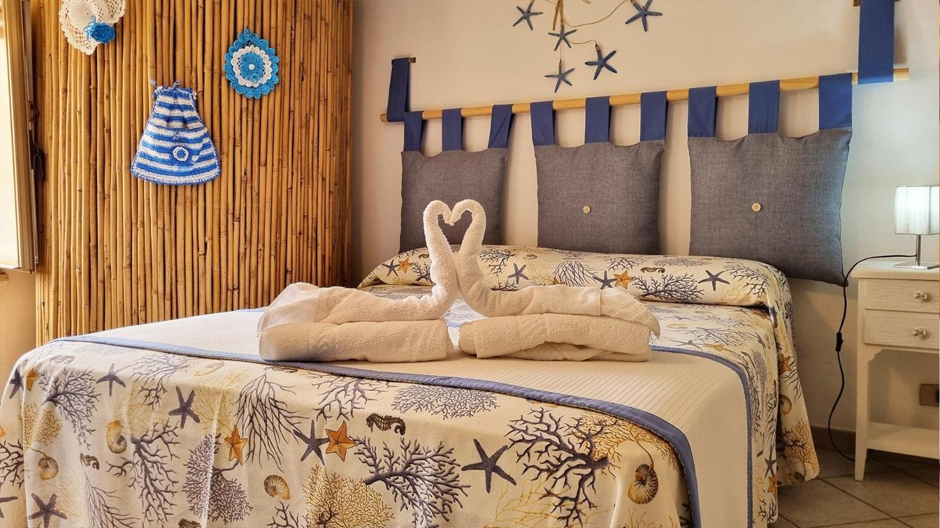 Casa Vacanza Vista Mare 库斯托纳奇 外观 照片