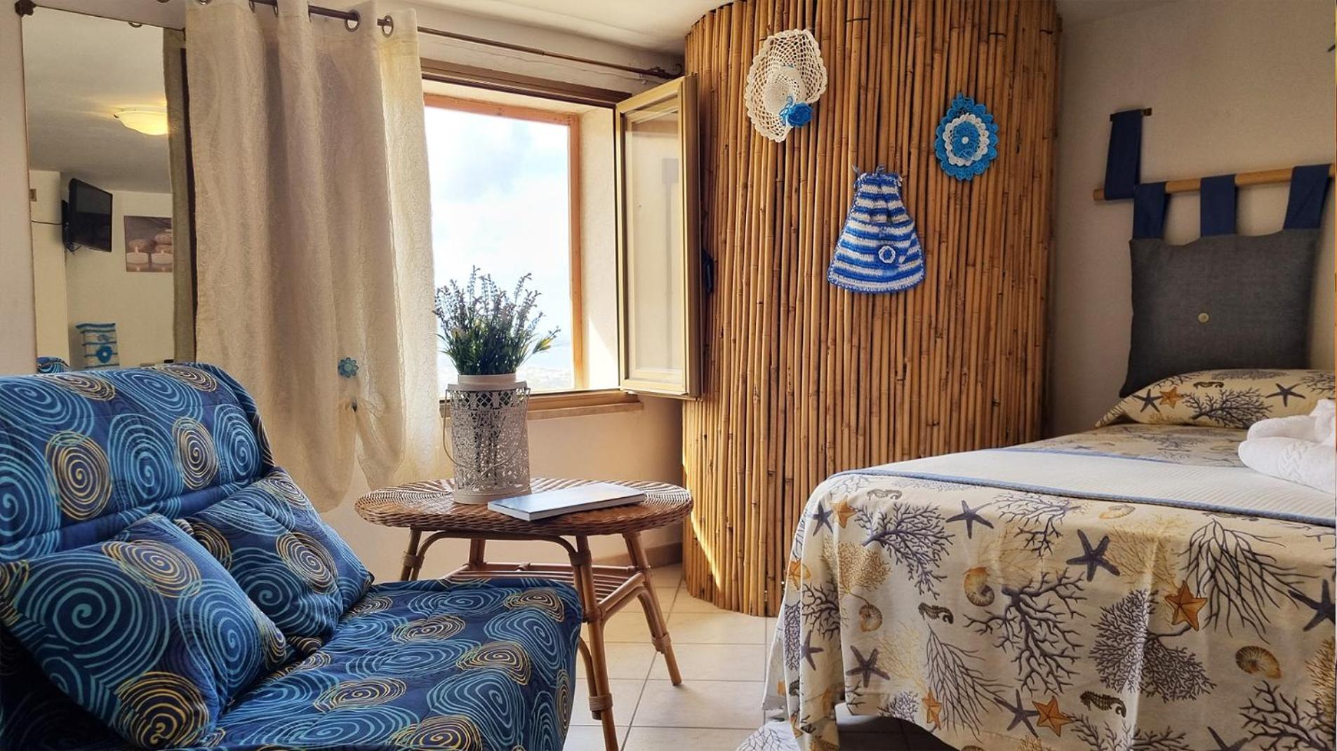 Casa Vacanza Vista Mare 库斯托纳奇 外观 照片